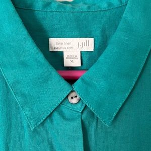 100% linen blouse from J Jill.  Freshly dry cleaned. XL in excellent condition.